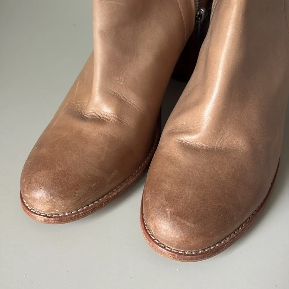 Frye Addie Double Zip Boot Size 9.5 B